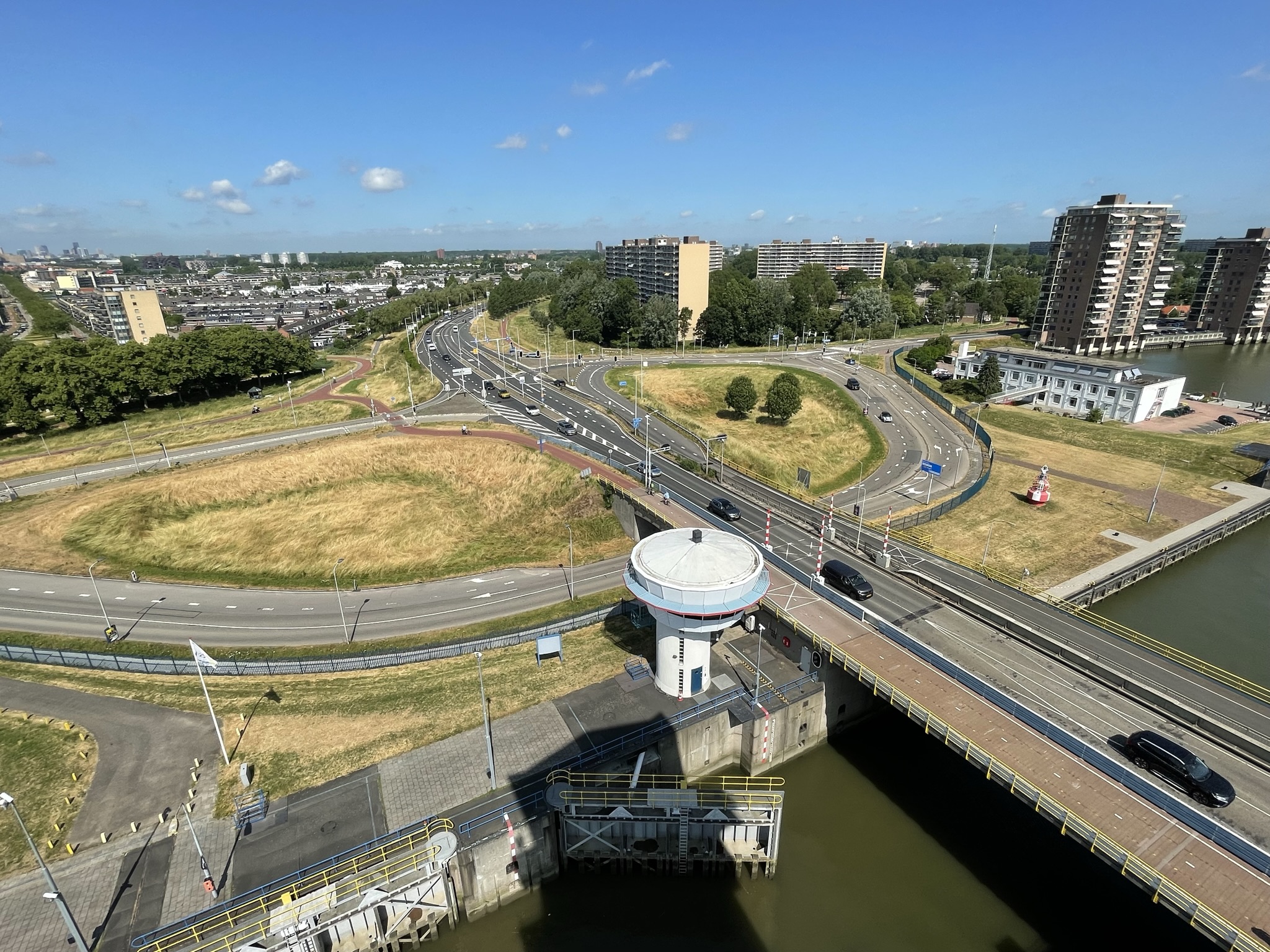 Foto van Algerabrug ter illustratie